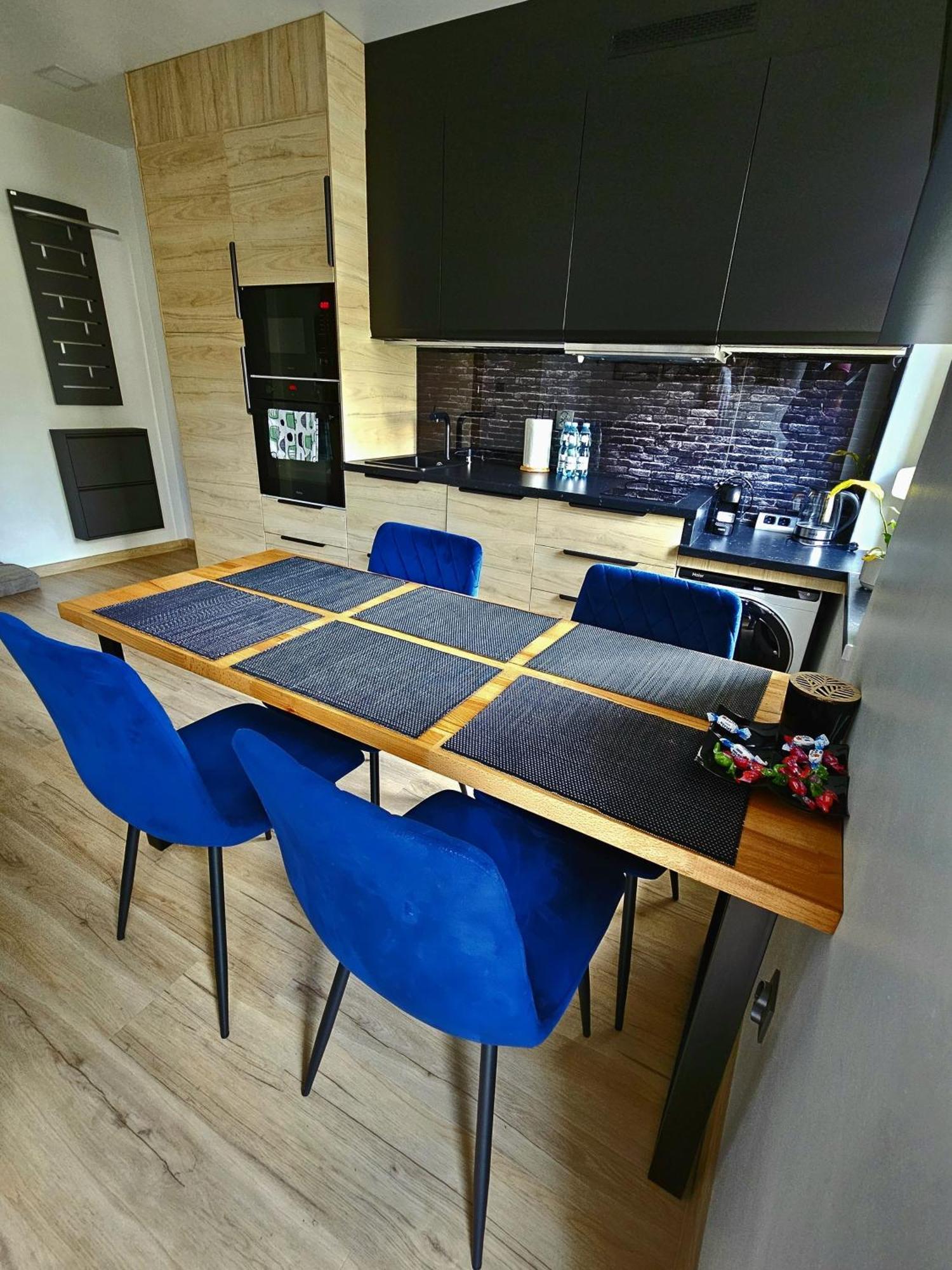 Apartament Radiostacja III Z Ogrodkiem, Parking Free Gliwice Exterior foto
